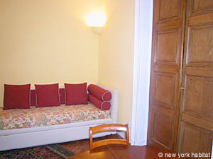 Paris 1 Bedroom accommodation - living room (PA-2923) photo 8 of 13