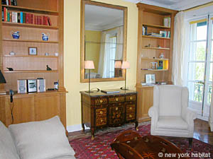 Paris 1 Bedroom accommodation - living room (PA-2923) photo 5 of 13