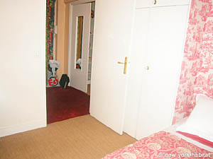 Paris T2 appartements location vacances - chambre (PA-2932) photo 3 de 5
