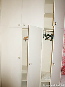 Paris T2 appartements location vacances - chambre (PA-2932) photo 4 de 5