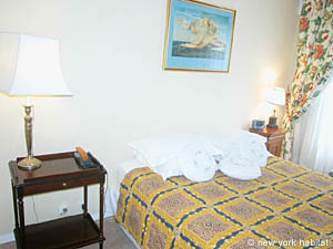 Paris 1 Bedroom accommodation - bedroom (PA-2933) photo 2 of 5