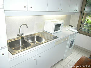 Paris 1 Bedroom accommodation - kitchen (PA-2933) photo 2 of 4