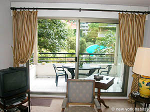Paris 1 Bedroom accommodation - living room (PA-2933) photo 5 of 10