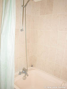 Paris 1 Bedroom accommodation - bathroom 1 (PA-2933) photo 2 of 3