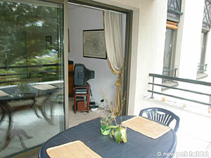 Paris 1 Bedroom accommodation - living room (PA-2933) photo 7 of 10