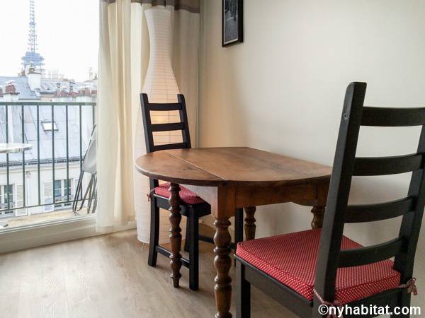 Paris Studio accommodation - bathroom (PA-2935) photo 3 of 3