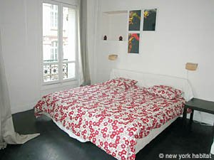 Paris Alcove Studio accommodation living room photo 11