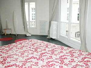 Paris Alcove Studio accommodation living room photo 12