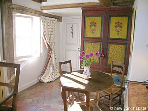 Paris 2 Zimmer ferienwohnung - wohnzimmer (PA-2947) photo 4 von 14