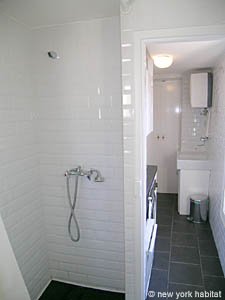 Paris 2 Zimmer ferienwohnung - badezimmer (PA-2947) photo 2 von 4