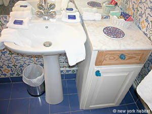 Paris T2 logements location appartements - salle d'eau 1 (PA-2949) photo 3 de 4