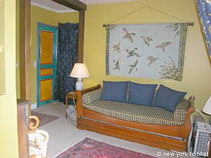 Paris T2 logements location appartements - s&eacute;jour (PA-2949) photo 1 de 12