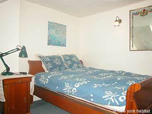 Paris Studio accommodation living room photo 11