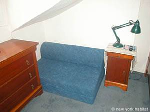 Paris Studio accommodation living room photo 12