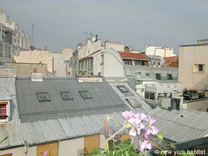 Paris Studio accommodation living room photo 14