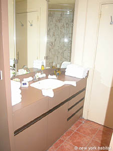 Paris 1 Bedroom accommodation - bathroom (PA-2965) photo 2 of 5