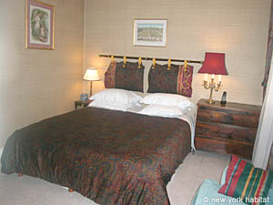 Paris 1 Bedroom accommodation - bedroom (PA-2965) photo 1 of 8
