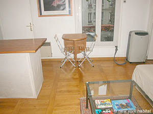 Paris 1 Bedroom apartment - living room (PA-2993) photo 6 of 8