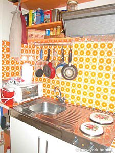 Paris Studio accommodation - kitchen (PA-2997) photo 1 of 3