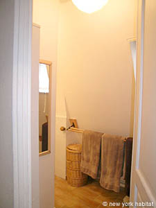 Paris 4 Bedroom - Duplex accommodation - bathroom 2 (PA-3003) photo 7 of 7