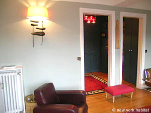 Paris 4 Bedroom - Duplex accommodation - living room 1 (PA-3003) photo 8 of 10