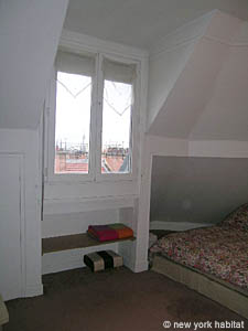 Paris 4 Bedroom - Duplex accommodation - bedroom 2 (PA-3003) photo 4 of 5