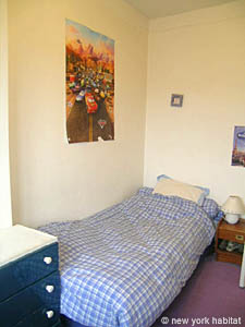 Paris 4 Bedroom - Duplex accommodation - bedroom 3 (PA-3003) photo 3 of 5