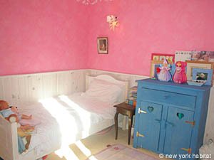 Par&iacute;s 4 Dormitorios - Tr&iacute;plex - Casa Adosada alojamiento - dormitorio 2 (PA-3006) photo 1 de 5