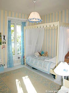 Par&iacute;s 4 Dormitorios - Tr&iacute;plex - Casa Adosada alojamiento - dormitorio 4 (PA-3006) photo 1 de 4
