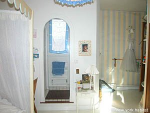 Par&iacute;s 4 Dormitorios - Tr&iacute;plex - Casa Adosada alojamiento - dormitorio 4 (PA-3006) photo 3 de 4