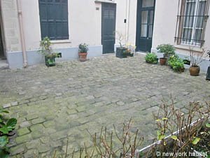 Paris 1 Bedroom - Duplex accommodation - bedroom 1 (PA-3015) photo 4 of 4