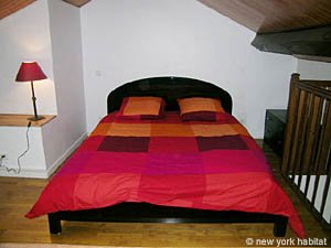 Paris Studio - Duplex apartment - living room (PA-3016) photo 8 of 13