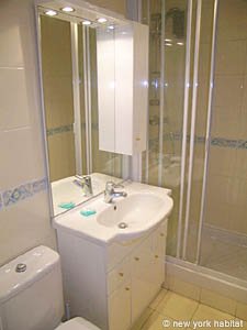 Paris Studio - Duplex apartment - bathroom (PA-3016) photo 1 of 3
