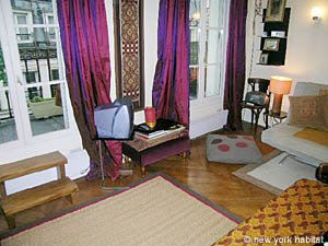 Paris 1 Bedroom apartment - living room (PA-3027) photo 1 of 8