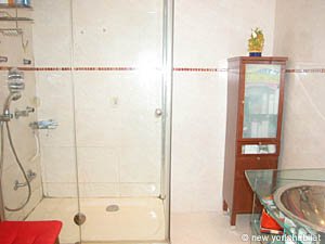 Paris T4 - Duplex appartements location vacances - salle d'eau 1 (PA-3032) photo 4 de 4
