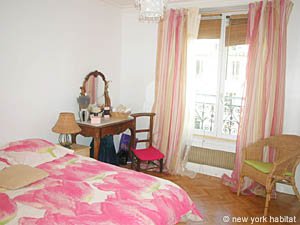 Paris T4 - Duplex appartements location vacances - chambre 1 (PA-3032) photo 2 de 7