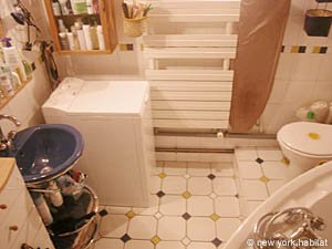 Paris Studio/T1 - Duplex appartements location vacances - salle d'eau (PA-3040) photo 1 de 2