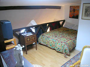 Paris Studio/T1 - Duplex logements location appartements - s&eacute;jour (PA-3042) photo 7 de 13