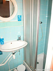 Paris T2 logements location appartements - salle d'eau (PA-3044) photo 1 de 3