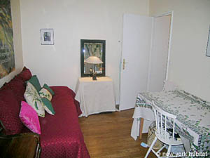 Paris 2 Bedrooms accommodation bedroom 2 photo 42