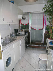 Paris 2 Bedrooms accommodation kitchen photo 56