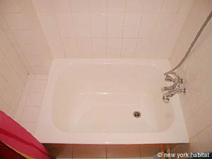 Paris Studiowohnung ferienwohnung - badezimmer (PA-3057) photo 2 von 2