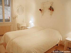 Paris 1 Bedroom accommodation - bedroom (PA-3061) photo 1 of 2