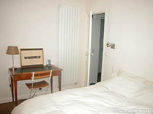 Paris 1 Bedroom apartment - bedroom (PA-3063) photo 4 of 4
