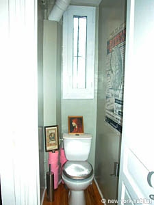 Paris 1 Bedroom apartment - bathroom 2 (PA-3063) photo 1 of 1