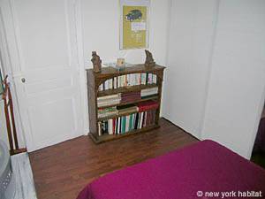 Paris 1 Bedroom apartment - bedroom (PA-3068) photo 4 of 4