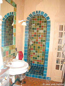 Paris 4 Bedroom accommodation - bathroom 3 (PA-3070) photo 1 of 3