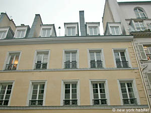 Paris 4 Bedroom accommodation - bedroom 2 (PA-3070) photo 2 of 7
