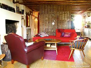 Paris 1 Bedroom - Loft accommodation - living room (PA-3084) photo 4 of 10