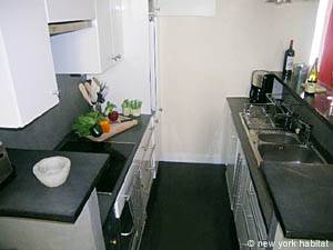 Paris 2 Bedroom accommodation - kitchen (PA-3092) photo 2 of 6